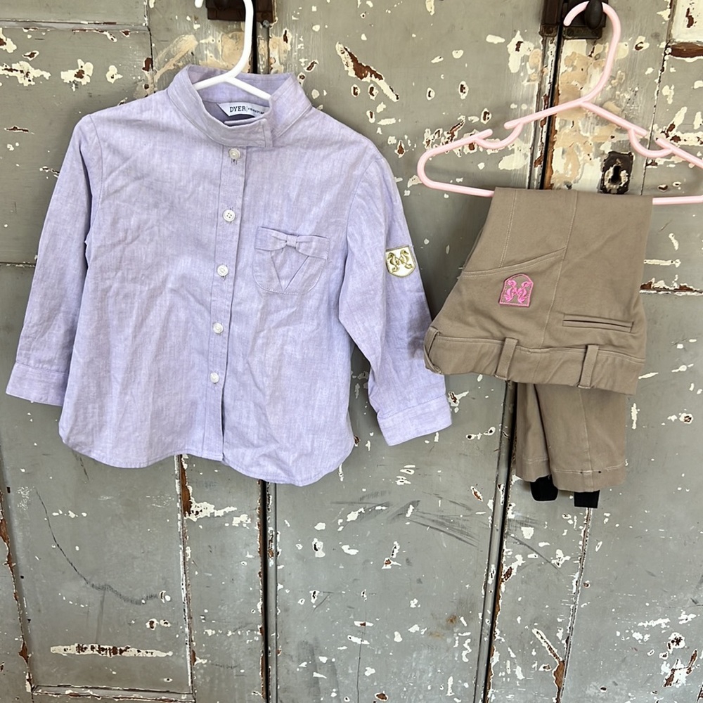 DYER equestrian set!
